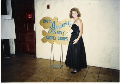 Look how skinny I was...my belt would not stay put, I was adjusting it all night (oh, the guys were at sea so all the DW